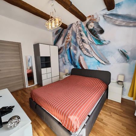 Apart Sofia Lion Bridge 2Bdr Self Check In Apartment Екстериор снимка